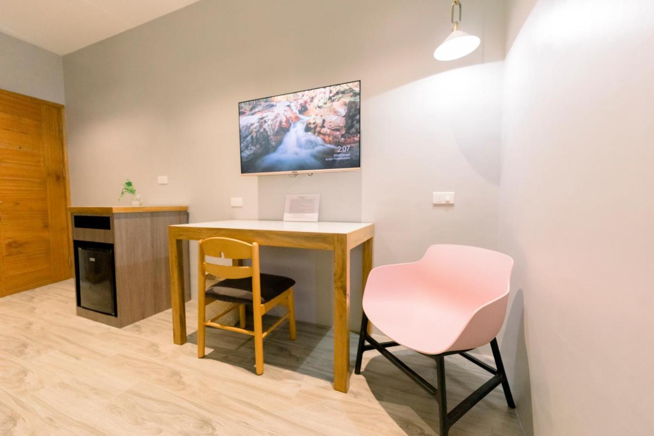 Madonna Hometel And Suites New Pandan Panabo Exteriör bild
