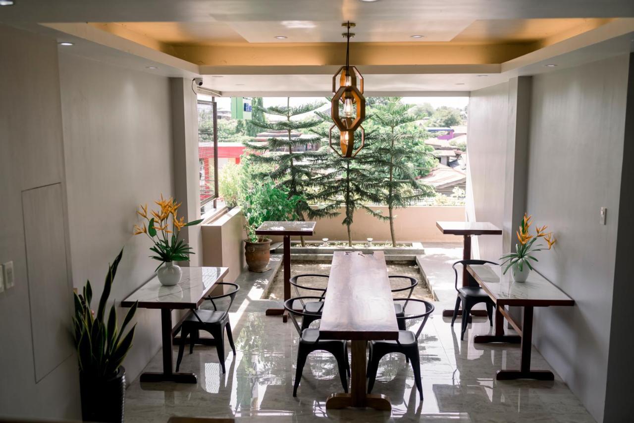 Madonna Hometel And Suites New Pandan Panabo Exteriör bild