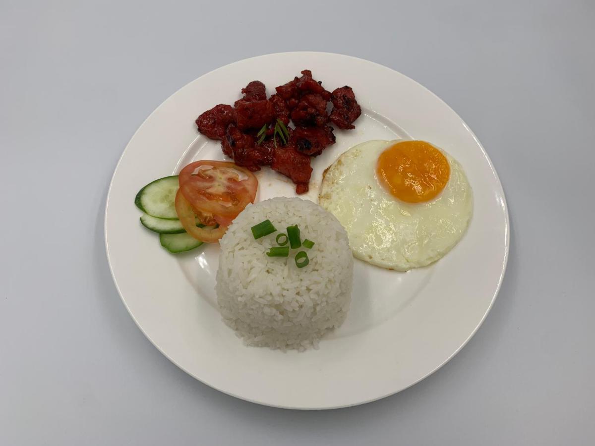 Madonna Hometel And Suites New Pandan Panabo Exteriör bild