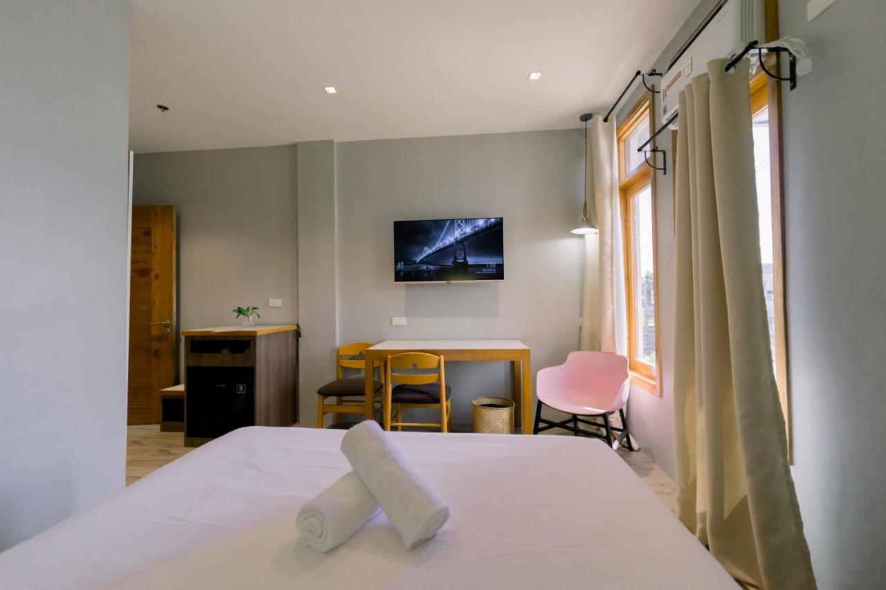 Madonna Hometel And Suites New Pandan Panabo Exteriör bild